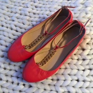 J CREW cute red orange gold chain t strap flat 7.5